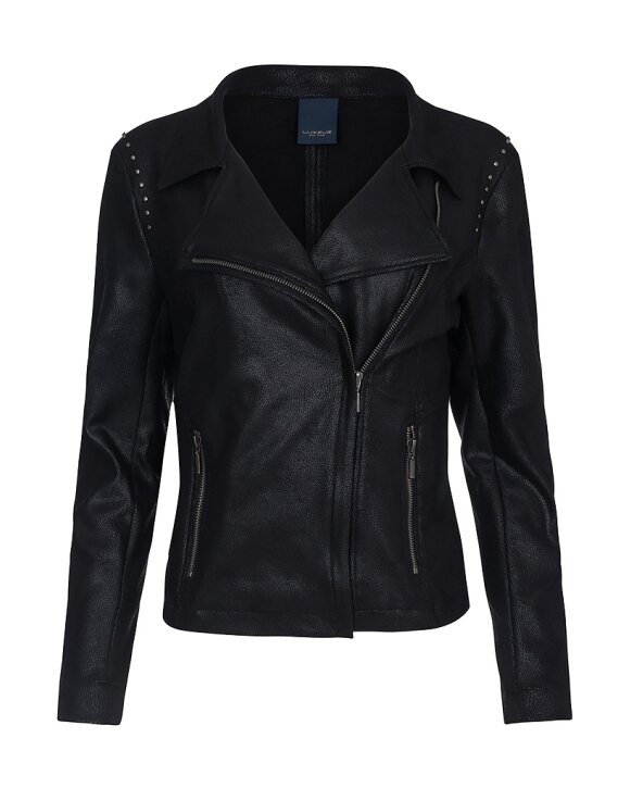 One Two - MAJKA JAKKE - ONE TWO One Two - MAJKA JAKKE - ONE TWO