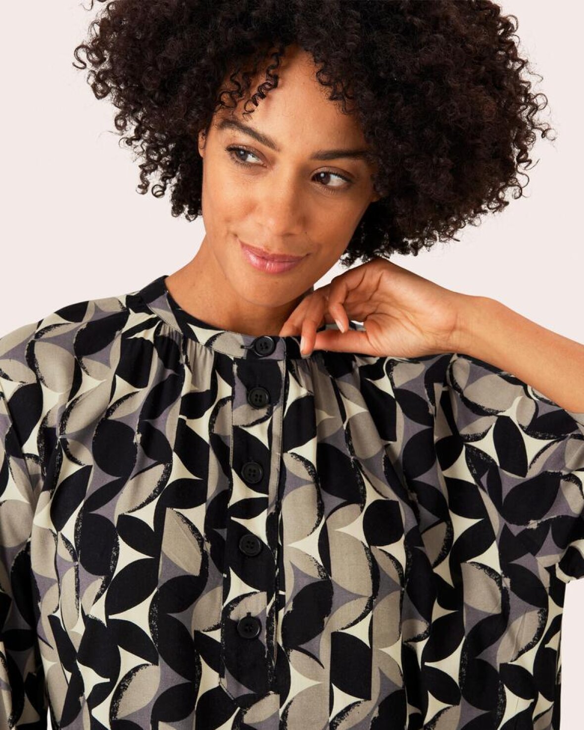 Masai Faeleen Top