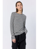 LEVETE ROOM - LR-IKA 11 T-SHIRT - LEVETE ROOM