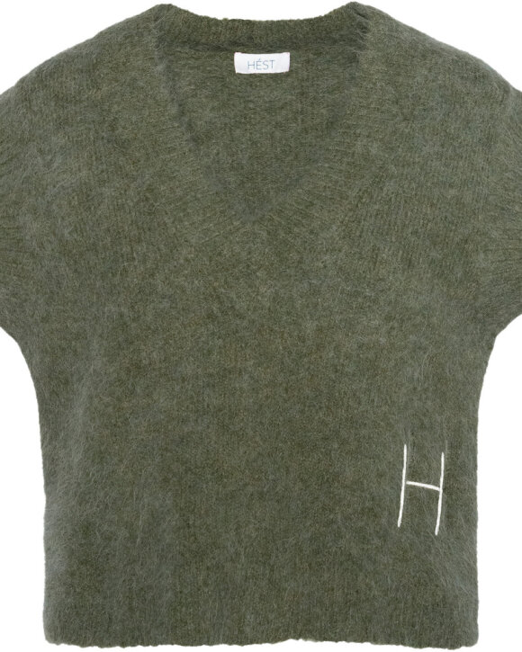 HÉST - PERNILLE VEST - HÉST