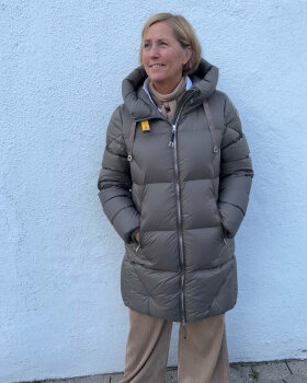 JANET JAKKE - PJS