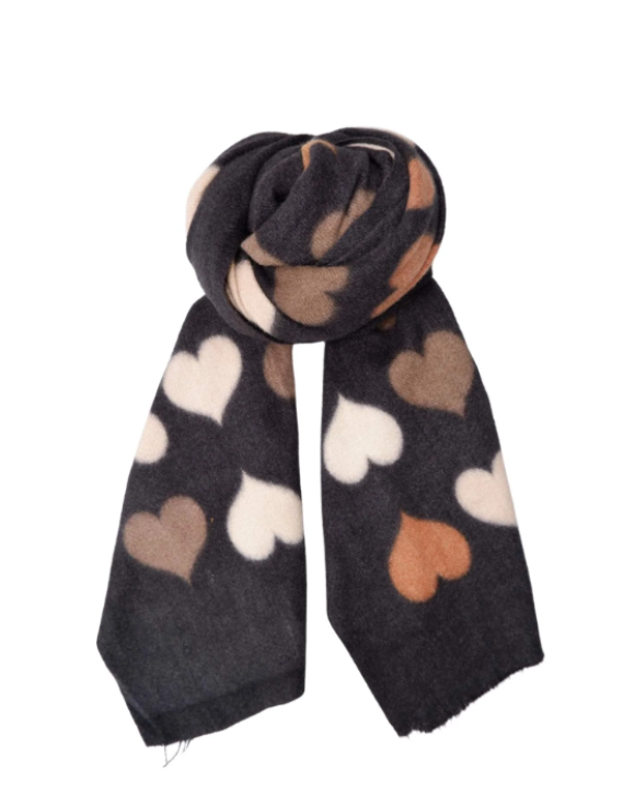 BLACK COLOUR - BCRUMI HEART WINTER SCARF 