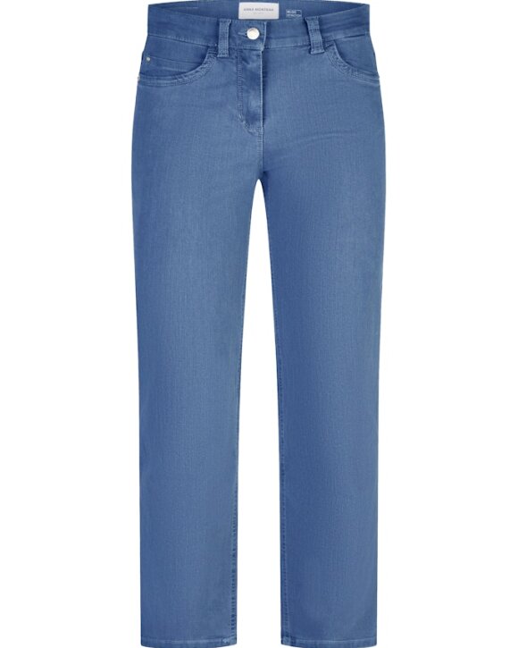 Anna Montana - ANGELIKA BUKS - ANNA MONTANA Anna Montana - ANGELIKA BUKS - ANNA MONTANA